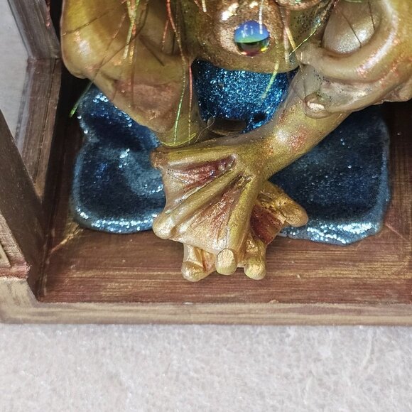 Prince Frog Shadowbox Resin Unique Gift Gold 3D Artisan Made Signed Mardi Gras - Picture 7 of 16